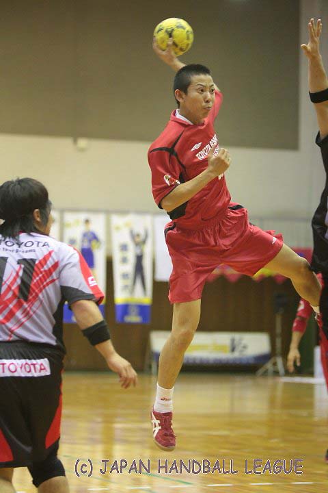No.19 Wataru Suzuki