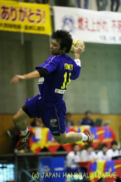TOYODA GOSEI No.18 Takuya Yonemoto