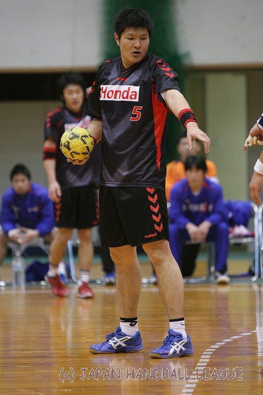 No.5 Yutaka Kawase