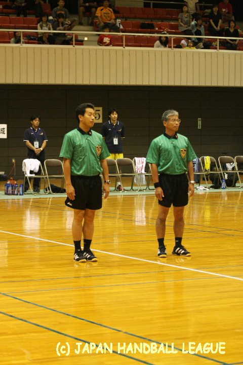 Referee Masahiro Sasaki, Hironori Takahara