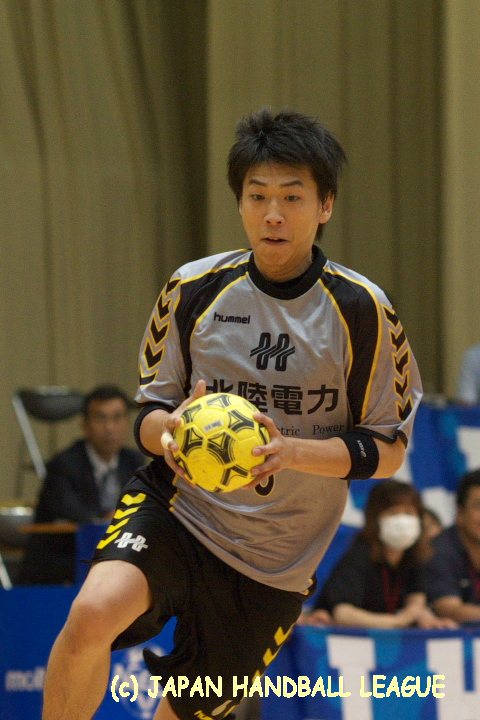 No.6 Ryosuke Maeda