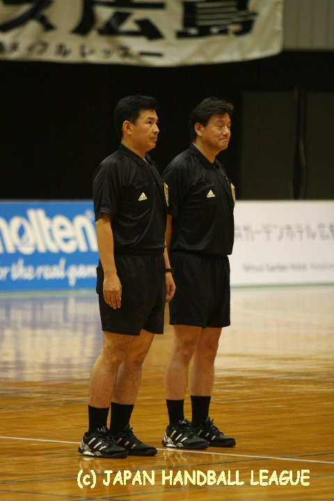 Referee Yoshihiko Ohnoshi, Shunrou Fujii