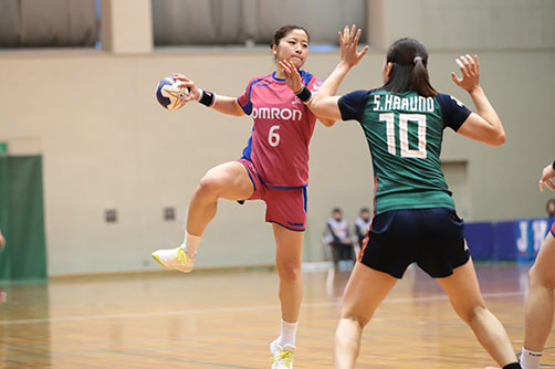 オムロン 石井 優花 選手